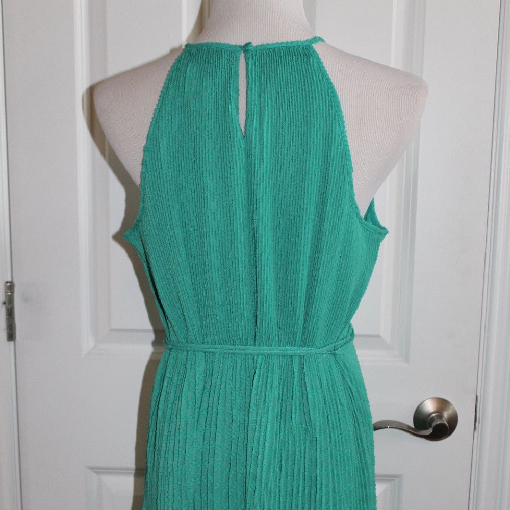 ELLE Women’s Green Pleated Trapeze Lined Dress - Picture 5 of 7